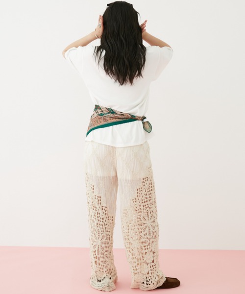 MIRROR STOKE(ミラーストーク)の「【ZOZO限定】CROCHET LACE PANTS/クロシェレースパンツ(その他パンツ・レディース・アイボリー/ベージュ・MEDIUM)」の5枚目の写真