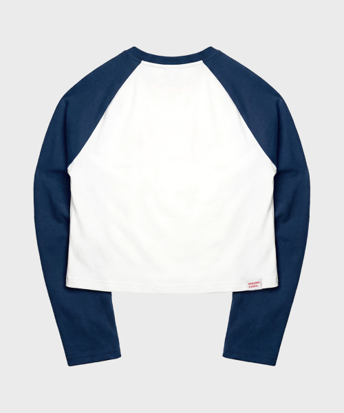 MASMARULEZ APPAREL(マスマルールズ アパレル)の「Typo Raglan Long Sleeve_Navy(Tシャツ/カットソー・レディース・ネイビー・ONE SIZE)」の4枚目の写真