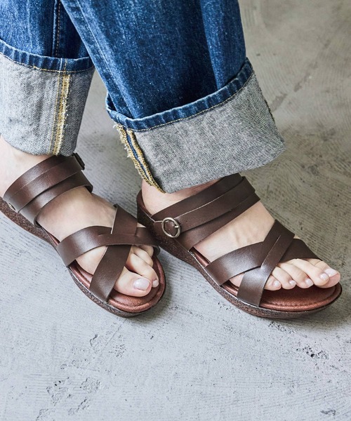 Fashion Letter（ファッションレター）の「日本製 2wayストラップローヒールサンダル 痛くないサンダル（サンダル・レディース・グリーン/ブラック/ベージュ系その他/ダークブラウン・LL/L/M/S）」の2枚目の写真