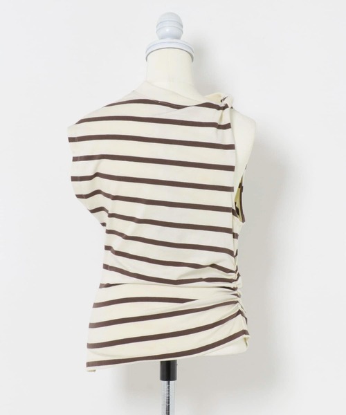 URBAN RESEARCH（アーバンリサーチ）の「ESTHE　STRIPE TWIST ASYMMETRIC T-SHIRTS（Tシャツ/カットソー・レディース・ストライプ・SMALL）」の2枚目の写真
