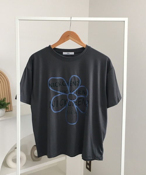 RME.（アールエムイー）の「フラワープリントオーバーサイズTシャツ 半袖（Tシャツ/カットソー・レディース・ホワイト/ダークグレー・FREE）」の12枚目の写真