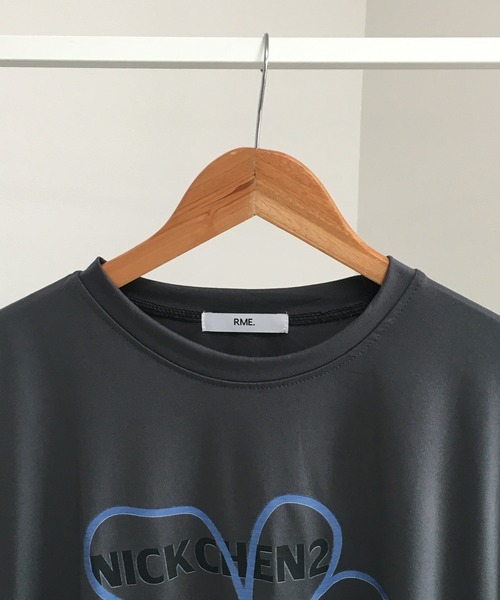 RME.（アールエムイー）の「フラワープリントオーバーサイズTシャツ 半袖（Tシャツ/カットソー・レディース・ホワイト/ダークグレー・FREE）」の13枚目の写真