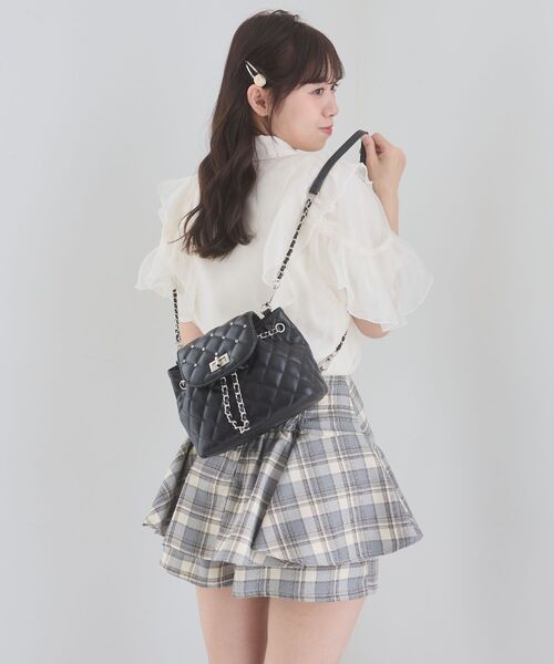 MAJESTIC LEGON(マジェスティックレゴン)の「襟付きエアリーフリル半袖ブラウス(シャツ/ブラウス・レディース・アイボリー/グレー系その他/ベージュ系その他2/ピンク・MEDIUM)」の11枚目の写真