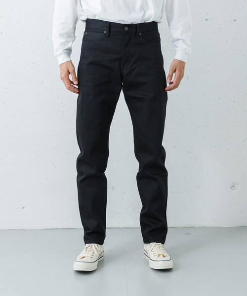 URBAN RESEARCH(アーバンリサーチ)の「MOMOTARO JEANS #200 STANDARD TAPERED(デニムパンツ・メンズ・ブラック・36/34/33/32/31/30/29/28/27/26/42/40/38)」の2枚目の写真