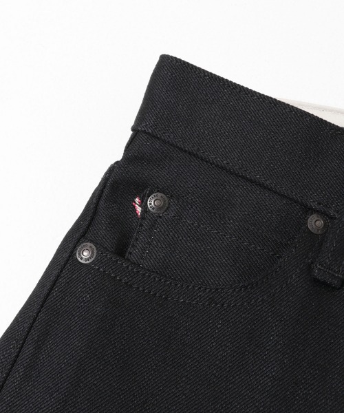 URBAN RESEARCH(アーバンリサーチ)の「MOMOTARO JEANS #200 STANDARD TAPERED(デニムパンツ・メンズ・ブラック・36/34/33/32/31/30/29/28/27/26/42/40/38)」の7枚目の写真