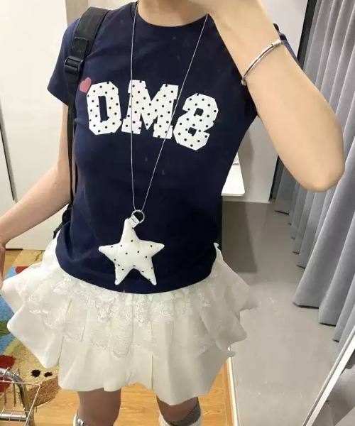SHEPP(シープ)の「ハートワンポイント ドットロゴ 半袖コンパクトTシャツ(Tシャツ/カットソー・レディース・ネイビー・M/L)」の4枚目の写真