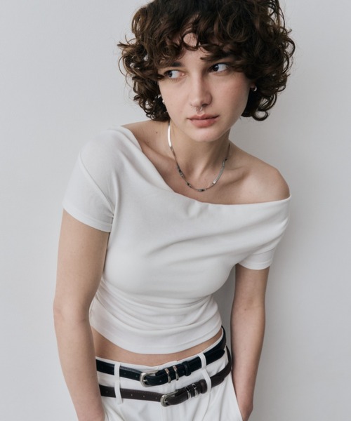 HANNE（アン）の「ドレープオフショルTEE（Tシャツ/カットソー・レディース・ホワイト/ブラック・FREE）」の8枚目の写真