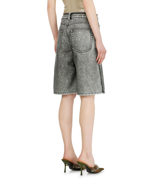 DIESEL(ディーゼル)の「ウィメンズ バミューダパンツ P-ARLOR(その他パンツ・レディース・ブラック系その他・36)」の3枚目の写真