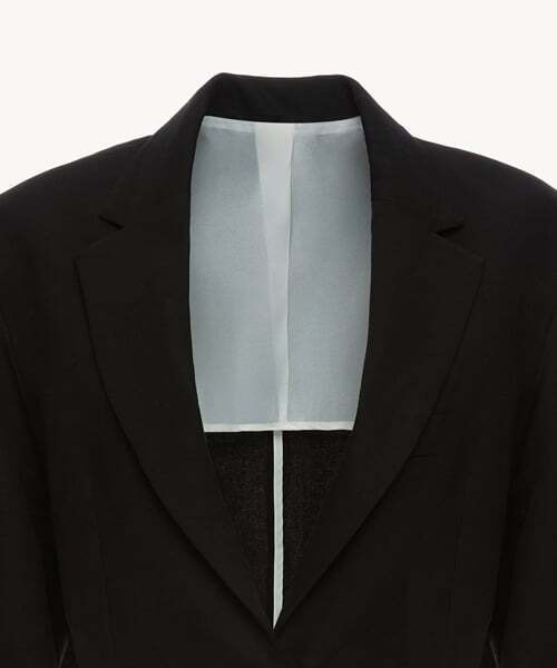 RIDIFI(リディフィ)の「BUTTONLESS LINEN JACKET_BLACK(テーラードジャケット・レディース・その他・SMALL/MEDIUM)」の4枚目の写真