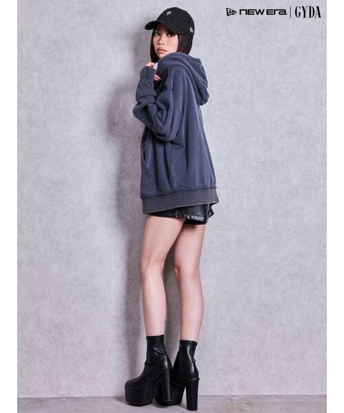 GYDA（ジェイダ）の「VALDY processing bijou ZIPパーカー（パーカー・レディース・ブラック/ネイビー・FREE）」の13枚目の写真