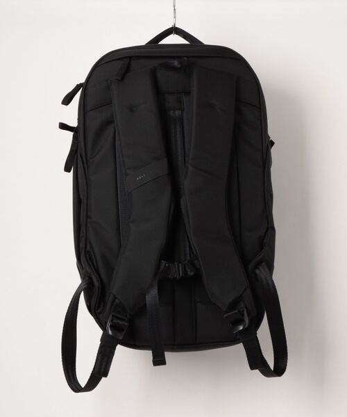 NAUGHTIAM(ノーティアム)の「【ABLE CARRY/エイブルキャリー】 Max EDC マックス EDC 26L Ballistic Black(バックパック/リュック・メンズ・ブラック・FREE)」の6枚目の写真