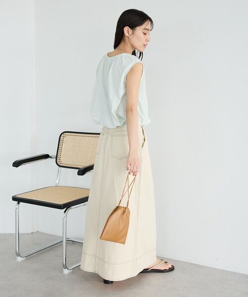 CRAFT STANDARD BOUTIQUE(クラフトスタンダードブティック)の「バルーンノースリーブブラウス(シャツ/ブラウス・レディース・ライトグレー/グレー・FREE)」の12枚目の写真