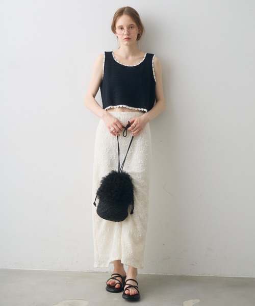 Crisp(クリスプ)の「frill drawstring bag / フリルドローストリングバッグ(かごバッグ・レディース・ブラック/ベージュ・FREE)」の3枚目の写真