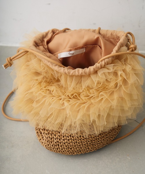 Crisp(クリスプ)の「frill drawstring bag / フリルドローストリングバッグ(かごバッグ・レディース・ブラック/ベージュ・FREE)」の14枚目の写真