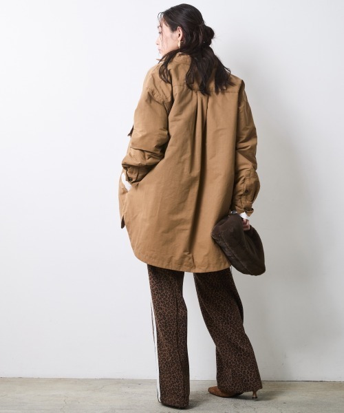 CHIC STYLE（シックスタイル）の「シャツブルゾン＜大きいサイズ有＞シックスタイル（ブルゾン・レディース・ベージュ系/ブラック・LL/L/M/5L/4L/3L）」の13枚目の写真