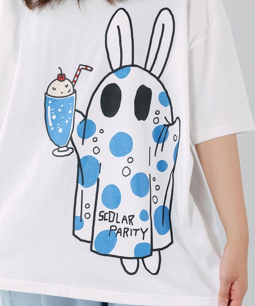 ScoLar Parity(スカラーパリティ)の「362124:クリームソーダおばけウサギ柄Tシャツ(Tシャツ/カットソー・レディース・チャコールグレー/サックスブルー/オフホワイト・M)」の10枚目の写真
