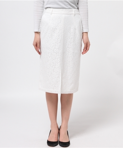 Chico（チコ）の「レースミモレ丈タイトスカート（スカート・レディース・ホワイト/ライトブルー・FREE）」の3枚目の写真