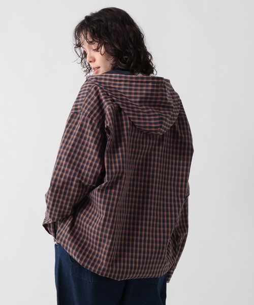 GEORGE'S（ジョージズ）の「チェックドローコードシャツパーカー（パーカー・メンズ・ネイビー/ベージュ・LARGE/MEDIUM）」の17枚目の写真