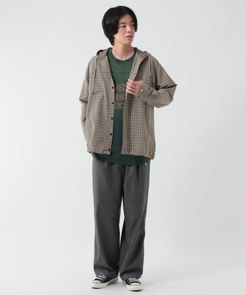 GEORGE'S（ジョージズ）の「チェックドローコードシャツパーカー（パーカー・メンズ・ネイビー/ベージュ・LARGE/MEDIUM）」の3枚目の写真