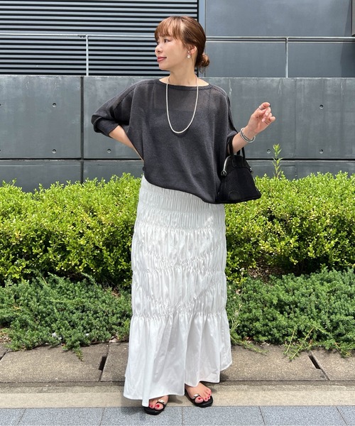 CURA CLOSET（キュラ クローゼット）の「【@loverara.loverara コラボ】シャーリングフレアロングスカート（スカート・レディース・ブラック/ホワイト/ベージュ・フリー）」の13枚目の写真