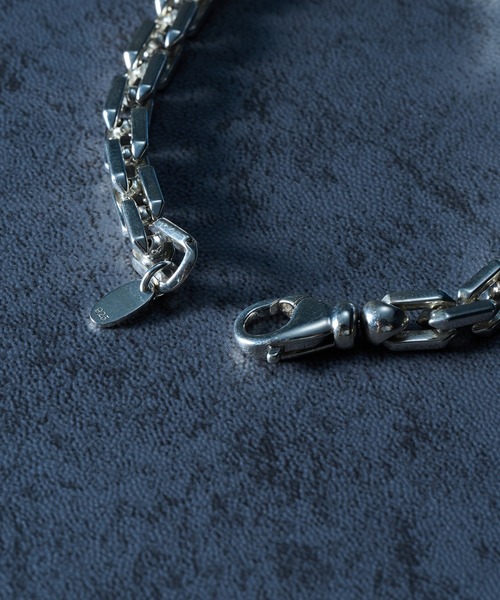 MILITARY(ミリタリー)の「【MAISON CLUB】Angular Chain Bracelet Silver925 KUN(ブレスレット・メンズ・シルバー・FREE)」の4枚目の写真