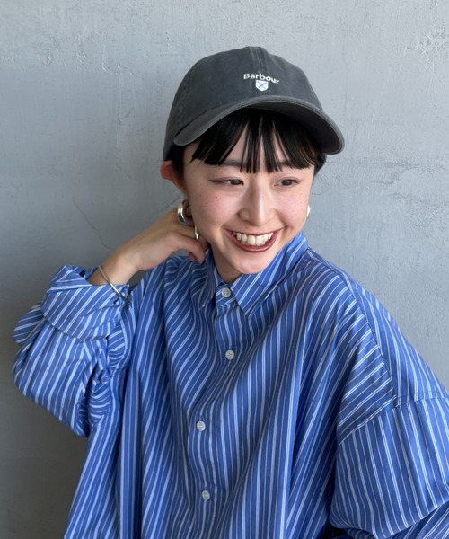 Barbour（バブアー）の「【WEB先行予約】[Barbour/バブアー] CASCADE SPORTS ロゴ刺繍 コットン６パネル キャップ（キャップ・レディース・グレー/オリーブ/ブラック/ネイビー・ONE SIZE）」の2枚目の写真