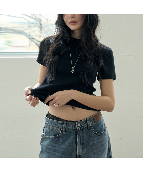 MORVE13（モルブ13）の「シグニチャーショートスリーブトップ（ネイビー）（Tシャツ/カットソー・レディース・アイボリー/スカイブルー/レッド/ネイビー/ブラック・SMALL/MEDIUM）」の2枚目の写真