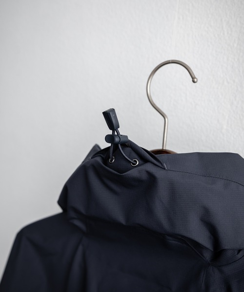 patagonia(パタゴニア)の「Patagonia パタゴニア M'S BOULDER FORK RAIN JKT ボルダーフォークレインジャケット/ツバ付きマウンテンパーカー(マウンテンパーカー・メンズ・ダークネイビー/ブラック・XXL/XL/L/M/S)」の3枚目の写真