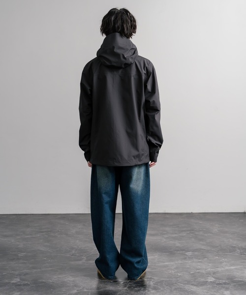 patagonia(パタゴニア)の「Patagonia パタゴニア M'S BOULDER FORK RAIN JKT ボルダーフォークレインジャケット/ツバ付きマウンテンパーカー(マウンテンパーカー・メンズ・ダークネイビー/ブラック・XXL/XL/L/M/S)」の13枚目の写真