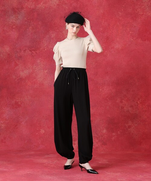 LOULOU WILLOUGHBY(ルルウィルビー)の「バックサテンイージーパンツ(その他パンツ・レディース・ブラック・2/1)」の6枚目の写真