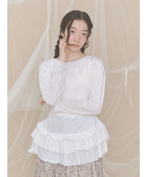 merry jenny（メリージェニー）の「ベロアペプラムティアードトップス（Tシャツ/カットソー・レディース・オフホワイト・FREE）」の7枚目の写真