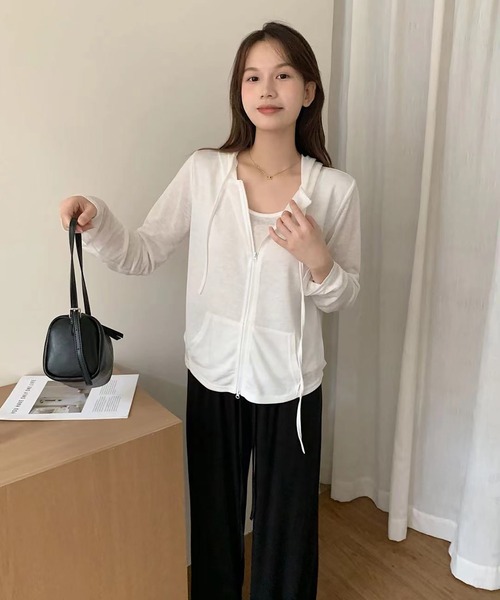 Girly Doll(ガーリードール)の「フェイクレイヤードフード付き長袖Tシャツ(その他アウター・レディース・ピンク/ホワイト/グレー・FREE)」の18枚目の写真