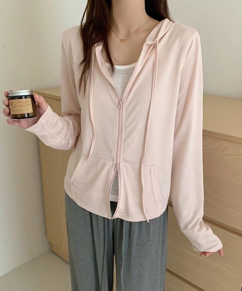 Girly Doll(ガーリードール)の「フェイクレイヤードフード付き長袖Tシャツ(その他アウター・レディース・ピンク/ホワイト/グレー・FREE)」の5枚目の写真