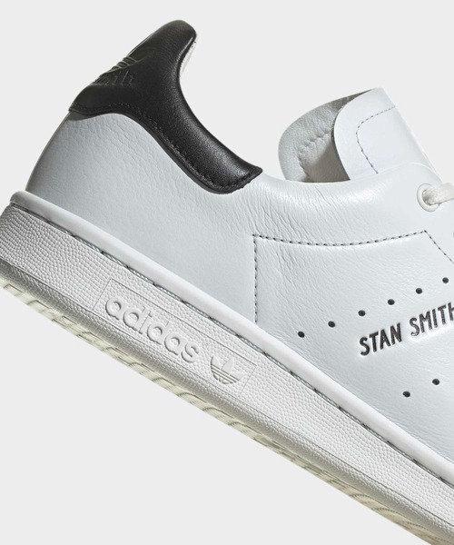 adidas(アディダス)の「スタンスミス Lux / Stan Smith Lux / アディダスオリジナルス adidas Originals スニーカー(スニーカー・メンズ・ホワイト系その他2・22.0cm/22.5cm/23.0cm/23.5cm/24.0cm/24.5cm/25.0cm/25.5cm/26.0cm/26.5cm/27.0cm/27.5cm/28.0cm/28.5cm/29.0cm/29.5cm/30.0cm)」の7枚目の写真