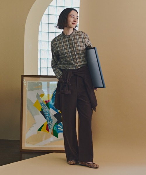 human woman（ヒューマンウーマン）の「◆【名品 / ウォッシャブル】ストレッチエアリードットコードブルゾン（ブルゾン・レディース・ベージュ系その他2/ネイビー/ブラウン・MEDIUM）」の5枚目の写真
