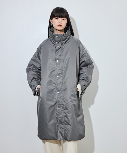 upperhights(アッパーハイツ)の「【upper hights for ADAM ET ROPE'】別注 THE U-BENCH COAT(ナイロンジャケット・レディース・ブラック/グレー・FREE)」の3枚目の写真