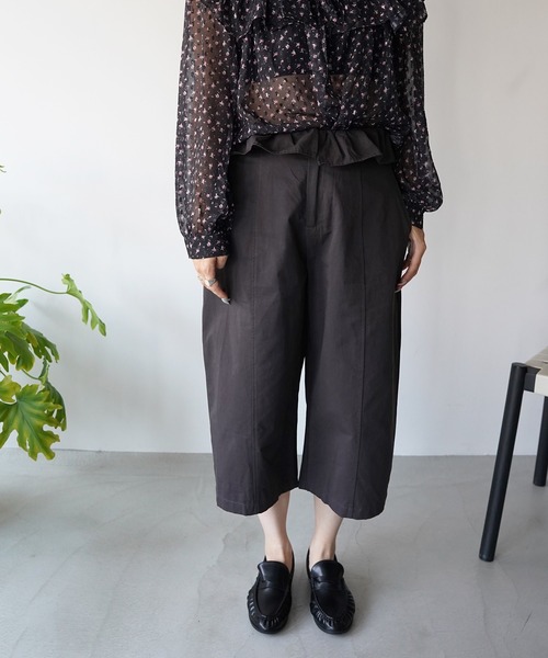 SANSeLF(サンセルフ)の「【SANSeLF】ウエストフリルハーフパンツ saw26a014(その他パンツ・レディース・ベージュ/ダークグレー・FREE)」の9枚目の写真