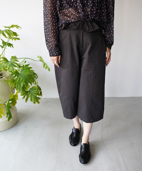 SANSeLF(サンセルフ)の「【SANSeLF】ウエストフリルハーフパンツ saw26a014(その他パンツ・レディース・ベージュ/ダークグレー・FREE)」の12枚目の写真