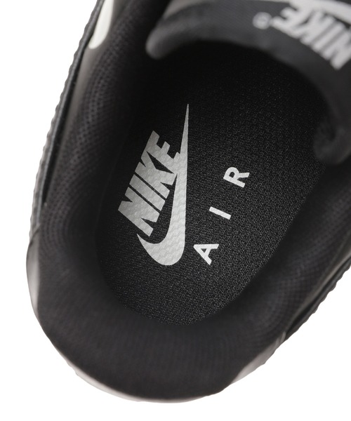 NIKE(ナイキ)の「NIKE WMNS AIR FORCE 1 07 IR8647-001(スニーカー・レディース・ブラック・23cm/23.5cm/24cm/25cm/24.5cm/25.5cm)」の9枚目の写真