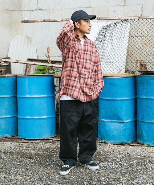Wide Dad(ワイドダッド)の「Wide Dad DAD EASY WIDE CHINO(その他パンツ・メンズ・ブラック/ネイビー/モカ・1/2)」の6枚目の写真