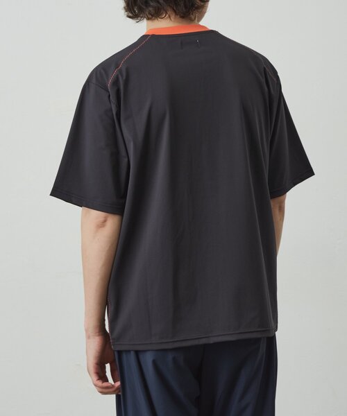COLONY 2139（コロニートゥーワンスリーナイン）の「アクティブドライステッチT（Tシャツ/カットソー・メンズ・ブラック/グレー・MEDIUM/LARGE）」の5枚目の写真