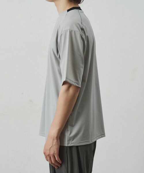 COLONY 2139（コロニートゥーワンスリーナイン）の「アクティブドライステッチT（Tシャツ/カットソー・メンズ・ブラック/グレー・MEDIUM/LARGE）」の13枚目の写真