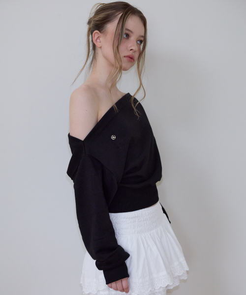 ROSEFRANTZ（ロゼフランツ）の「クロップオフショルダースウェットシャツ [ブラック]（スウェット・レディース・ブラック・OS）」の8枚目の写真