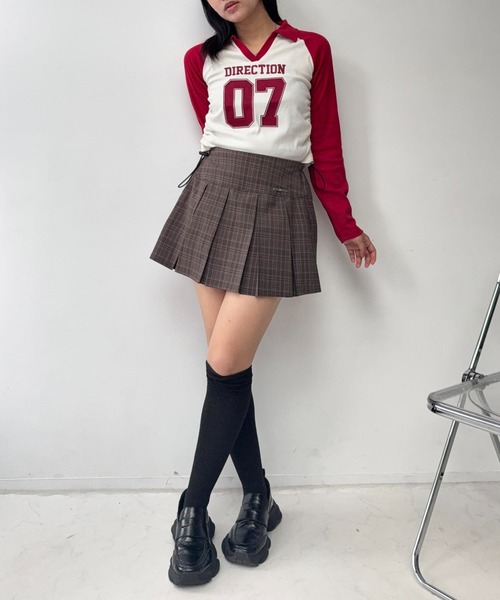 AS KNOW AS plus(アズノゥアズプラス)の「☆サイドドロストVネックロンT(Tシャツ/カットソー・レディース・レッド系/ネイビー系/ブラック系・FREE)」の14枚目の写真