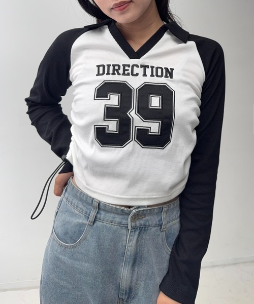 AS KNOW AS plus(アズノゥアズプラス)の「☆サイドドロストVネックロンT(Tシャツ/カットソー・レディース・レッド系/ネイビー系/ブラック系・FREE)」の4枚目の写真