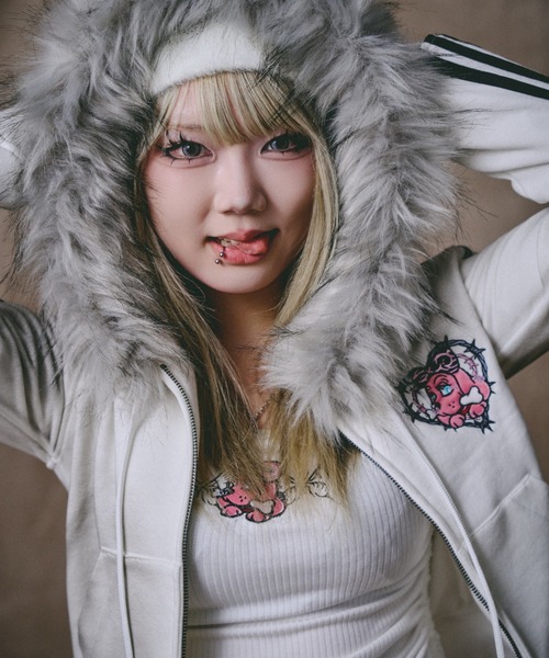 GALFY（ガルフィー）の「GALFY/ガルフィー/別注 絞り上げおへそリブ長袖TEE（Tシャツ/カットソー・レディース・カモフラージュ/ブラック/ホワイト・F）」の9枚目の写真