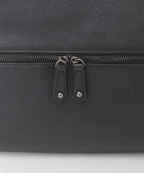 MK MICHEL KLEIN（エムケーミッシェルクラン）の「[2WAY]カウレザー変形デザインリュック（トートバッグ・レディース・ブラック/オレンジ系その他・00）」の10枚目の写真