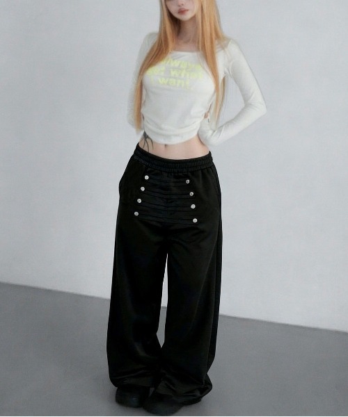 gossip!ロサンゼルス(ゴシップロサンゼルス)の「【Y2Kガーリー】 韓国風ナポレオンデザイン 極太スエットパンツ(スウェットパンツ・レディース・ブラック・M)」の4枚目の写真