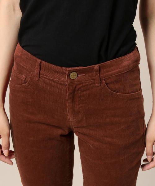 BEAUTY&YOUTH UNITED ARROWS（ビューティーアンドユースユナイテッドアローズ）の「BY コーデュロイスキニーパンツ◆（その他パンツ・レディース・オフホワイト/ブラック/オレンジ系その他/コバルトブルー・MEDIUM/SMALL/LARGE）」の5枚目の写真