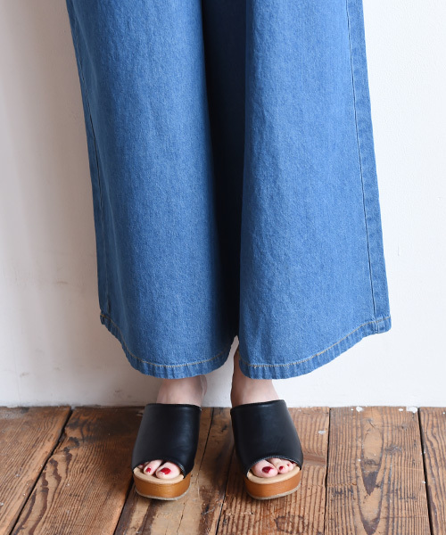 Luz Llena（ラズレナ）の「[綿100%]リボンストラップ・デニムサロペット（デニムパンツ・レディース・サックスブルー/ブルー/ネイビー・MEDIUM）」の14枚目の写真